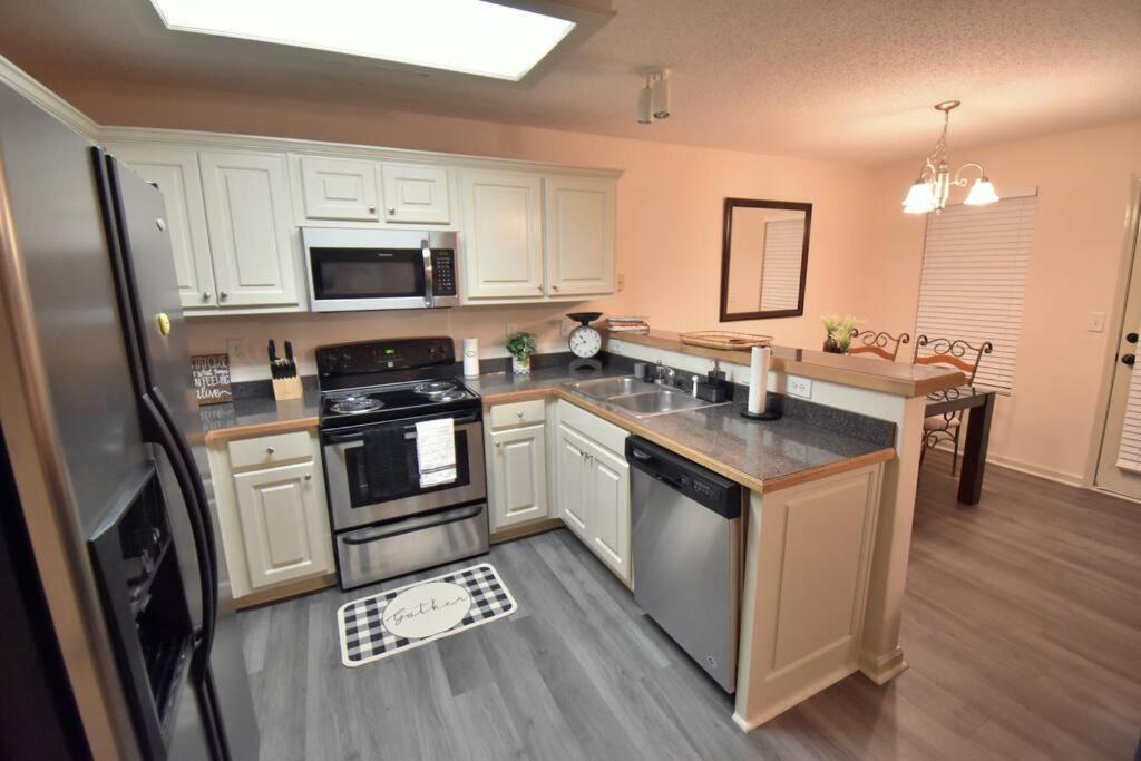 Cozy Renovated Winder Townhouse Traveller Awards 2025 Winner Εξωτερικό φωτογραφία