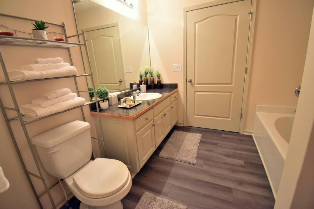 Cozy Renovated Winder Townhouse Traveller Awards 2025 Winner Εξωτερικό φωτογραφία